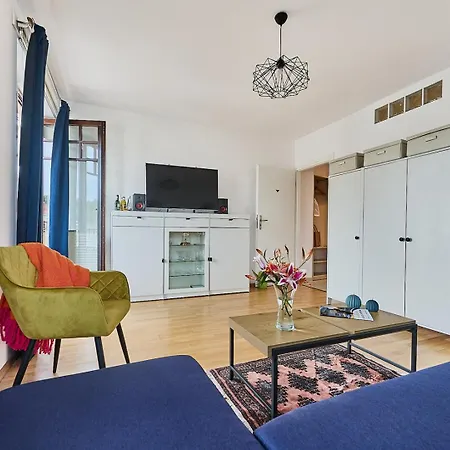 Apartment Golden Hour Apartments- Hołdu Pruskiego 15b *